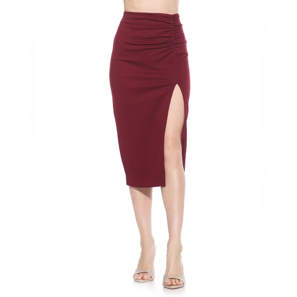 NWT ALEXIA ADMOR Zayla Ruched Burgundy Pencil Skirt